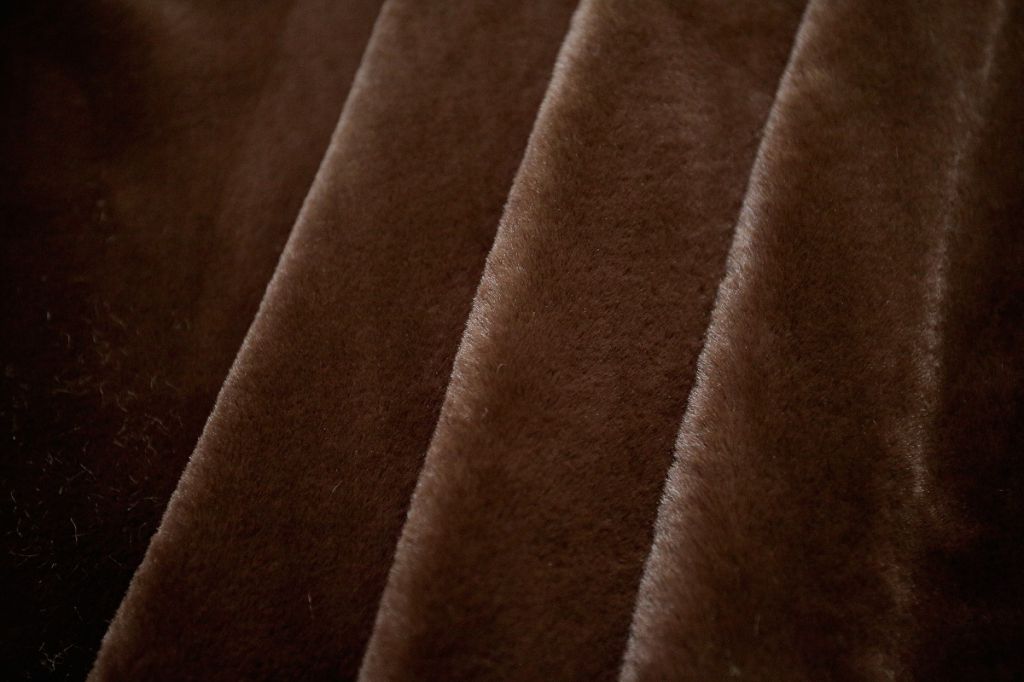 Экомех шоколадного цвета